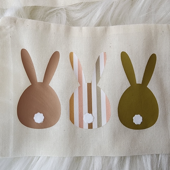 Adorable Bunny Print Pouches Gift Bags Treat Bags Easter Basket - Picture 3 of 7